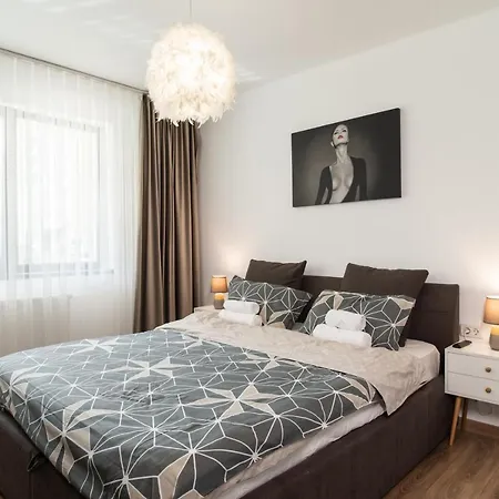 Apartment Quiet Quality By Taboo Brasov